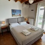 Вилла Azure Katsaros (Skiathos)