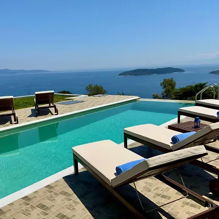 Azure Villa *