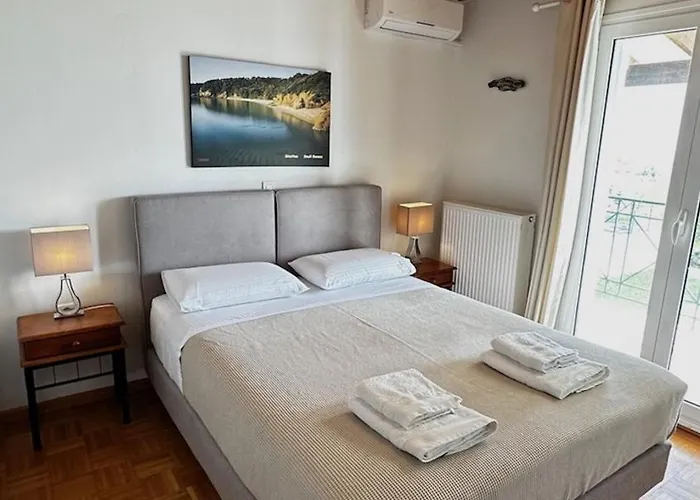 Azure Katsaros (Skiathos)